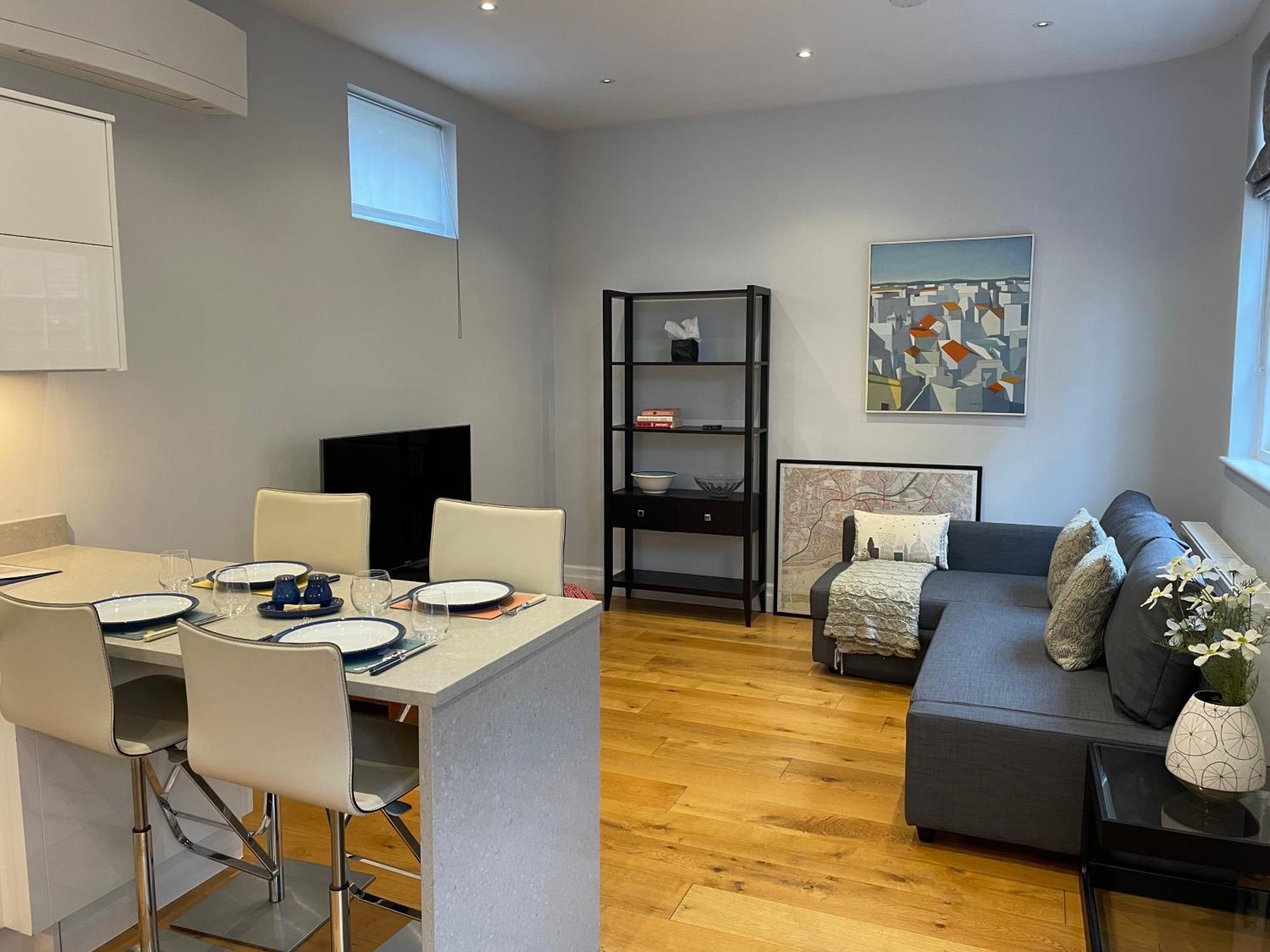 Charming & Cosy Town Centre Home With Parking Guildford Exteriér fotografie